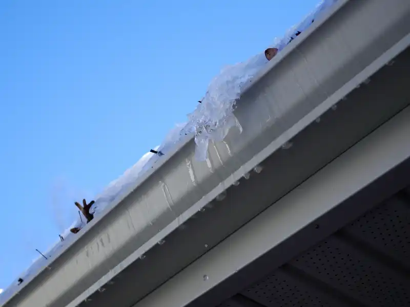 How Long Does a Gutter Warranty Last? Typical Timeframes