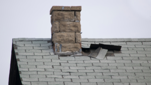 sagging roof on a Mount Vernon Ohio home showing an uneven roofline that needs professional inspection