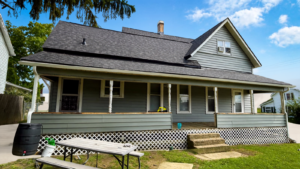 New roof Ohio transforming a Mount Vernon home with improved curb appeal and protection